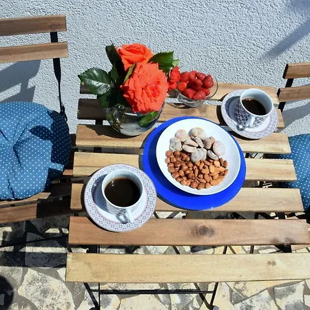 Appartement Franceska - Okrug Gornji 2+2 *