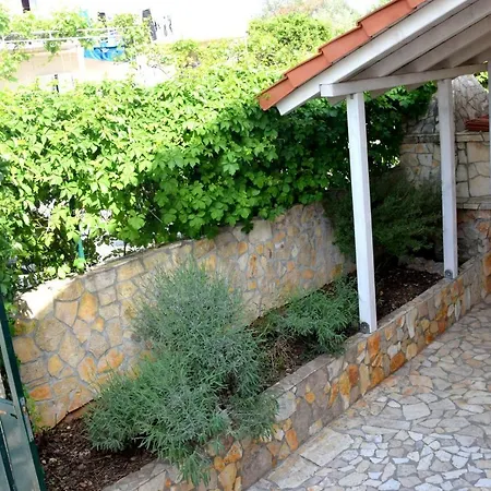 Franceska - Okrug Gornji 2+2 Trogir