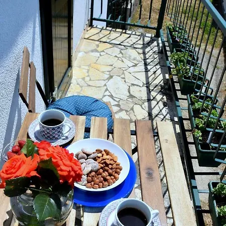 Appartement Franceska - Okrug Gornji 2+2 *