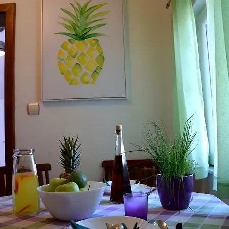 Franceska - Okrug Gornji 2+2 Appartement *